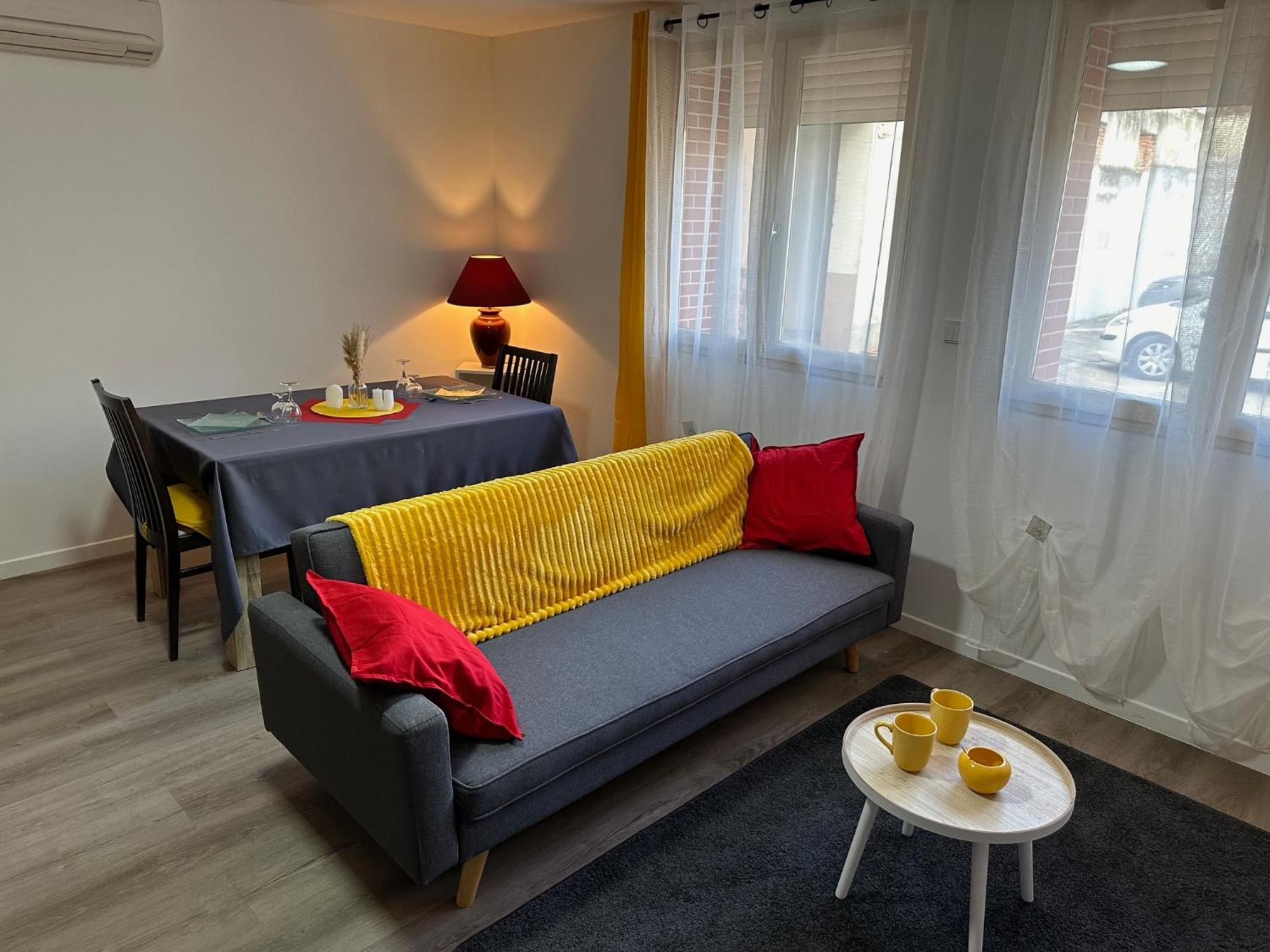 Hotel Chiffre Albi Kültér fotó