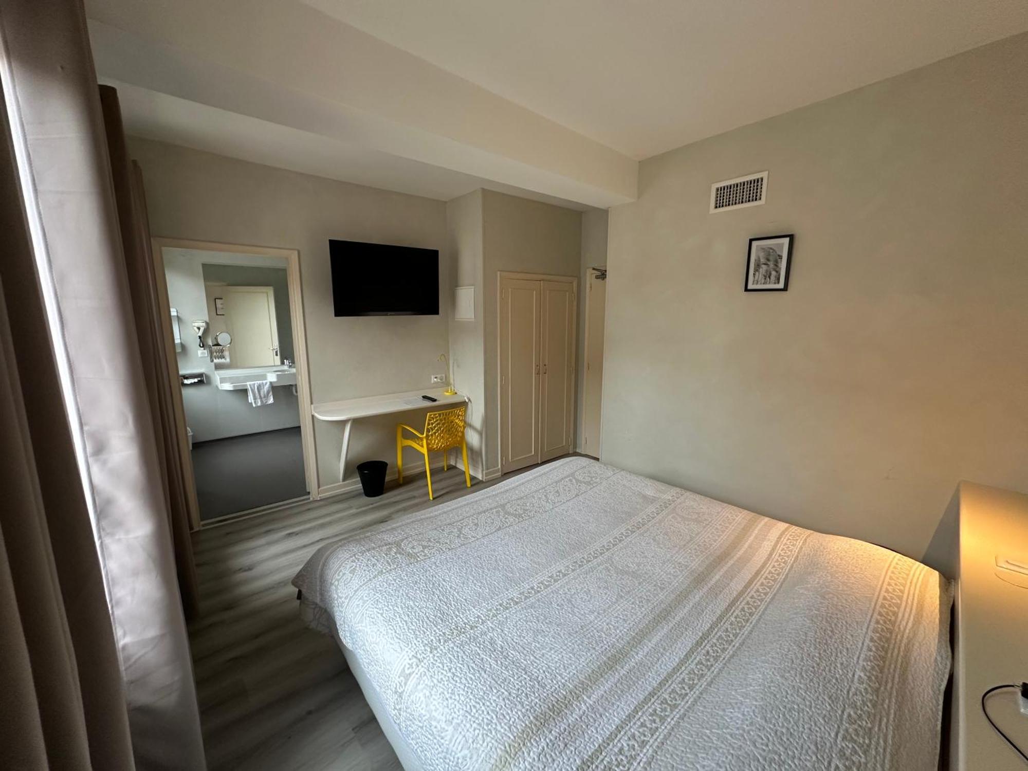 Hotel Chiffre Albi Szoba fotó