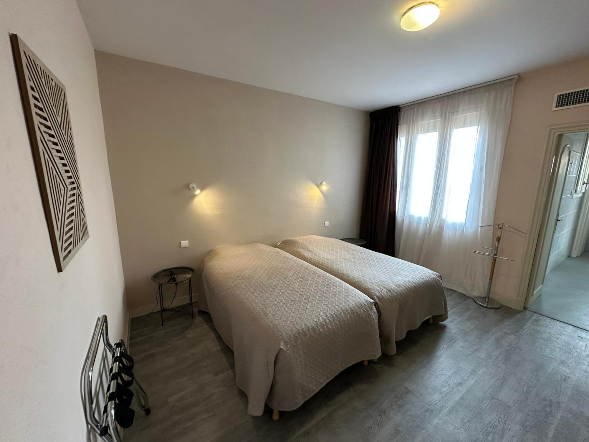 Hotel Chiffre Albi Kültér fotó